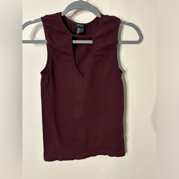 Forever 21 Wine Burgundy Cutout Tank Top size Large. - Picture 2 of 6
